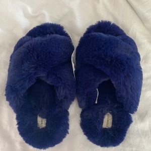 NWT crewcuts slippers